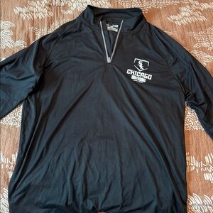 Under Armour Black HeatGear Loose Fit Jacket Chicago white Sox